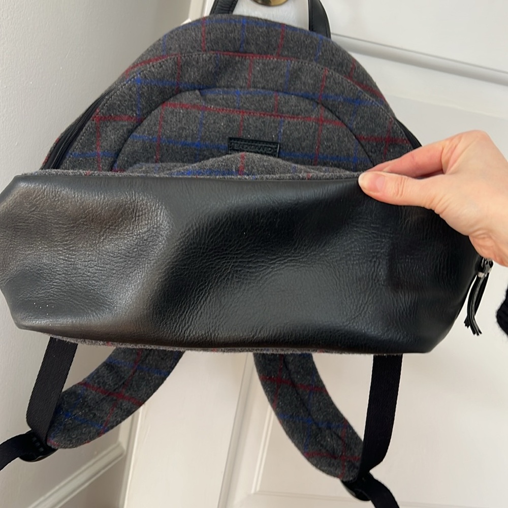 NWT Baekgaard tweed and leather backpack - Picture 5 of 10